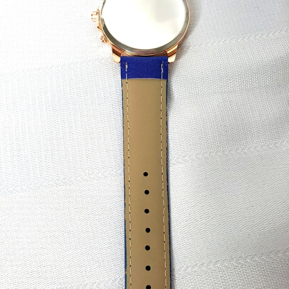 Watch - Picture 8 of 8